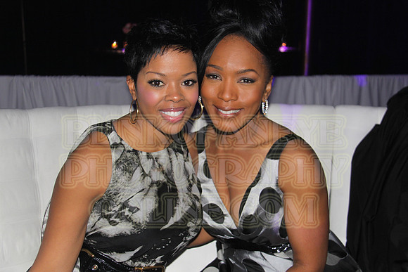 MALINDA WILLIAMS-JONES & ANGELA BASSETT