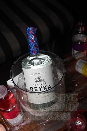 SPONSER