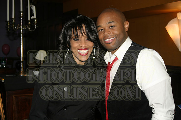 VICKIE & MARVIN WINANS JR