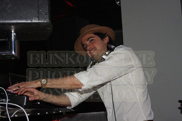 DJ CASSIDY