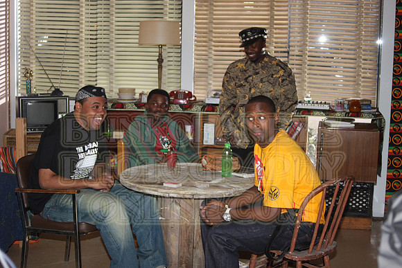 CUTTIN' IT UP IN THE DORM ROOM SCENE...AL B DANIELS, ANTHONY HAMILTON, DEREK LUKE AND JACKIE LONG