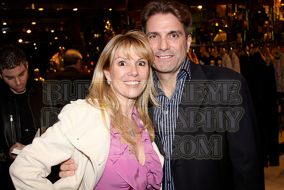 RAMONA & MARIO SINGER
