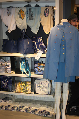 PAN AM CLOTHING & ACCESSORIES