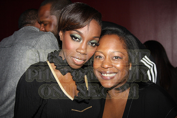 ESTELLE & PATTY LAURENT